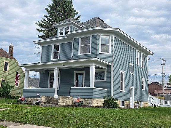 4th image of 615 1st St