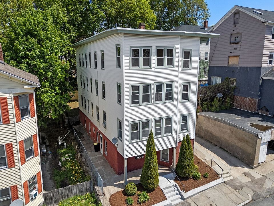 1st image of 31 Chrome St