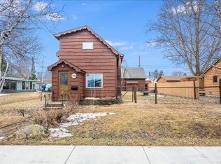 1912 E 3rd St, Superior, WI 54880