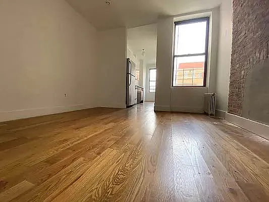 Rented by Premier One Realty LLC | media 9