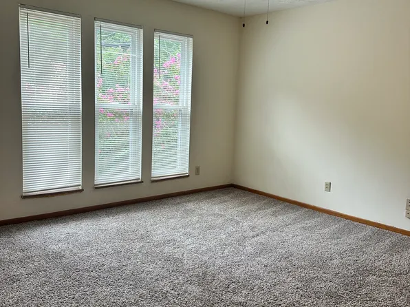 804 Teaberry Ln #1, Knoxville, TN 37919