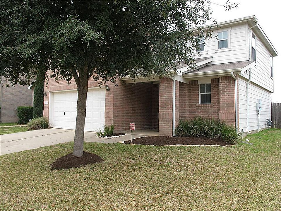 1st image of 21810 Haven Cove Ln