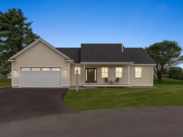 22 Magnolia Drive, Old Orchard Beach, ME 04064