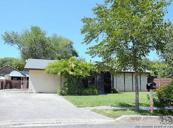 2nd image of 7303 Glen Croft