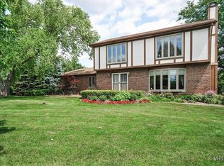 8N819 Hopps Rd, Elgin, IL 60124