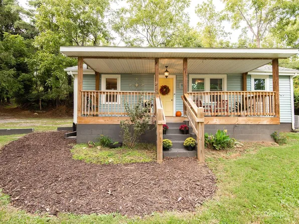 653 Sand Hill Rd, Asheville, NC 28806