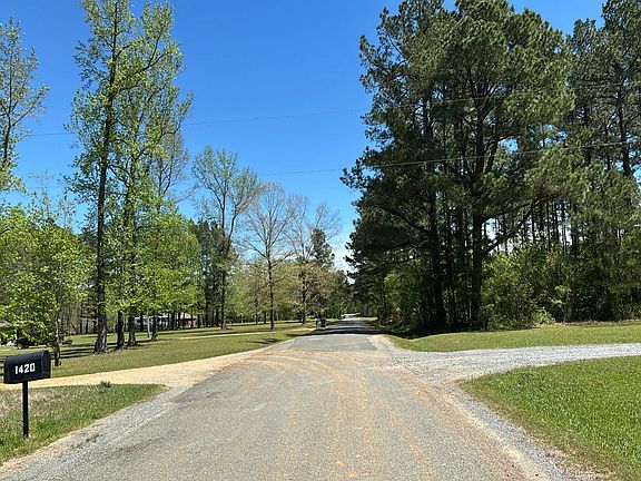 5th image of 1390 Gun Club Rd W