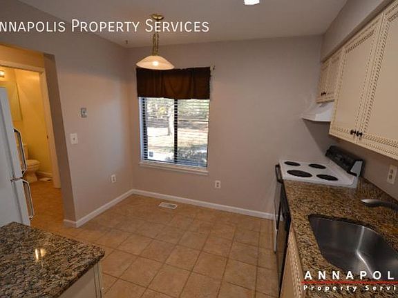 5th image of 448 Knottwood Ct