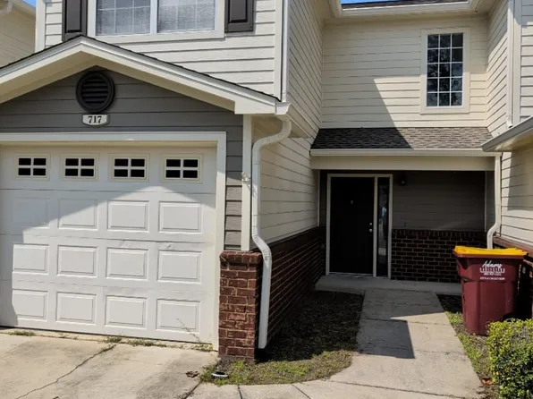 717 Majestic Dr, Crestview, FL 32536
