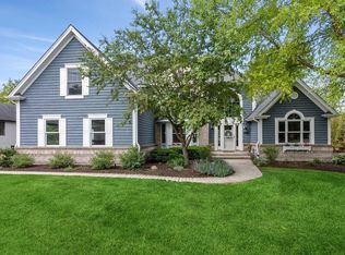 1028 Tarrant Dr, Fontana, WI 53125