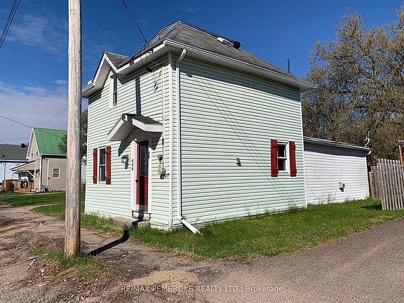2nd image of 454 Norman St