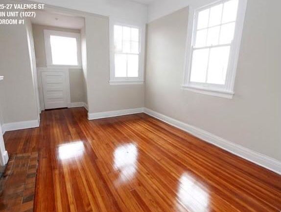 2nd image of 1027 Valence St