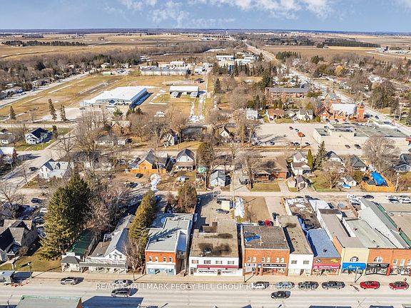 2nd image of 30 Queen St W