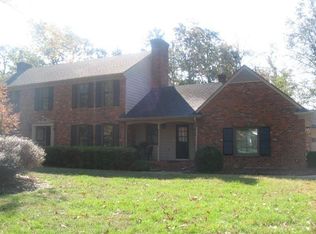 107 Chickahominy Bluffs Rd, Richmond, VA 23227