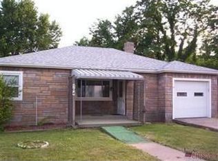 704 E Market St, Cadiz, OH