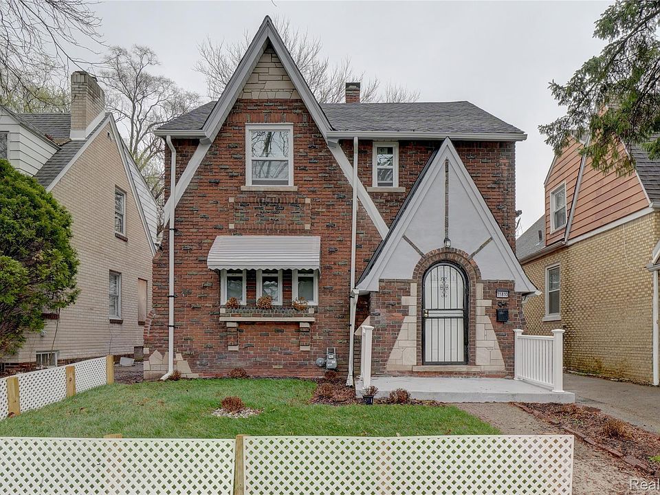 1st image of 11810 Riad St