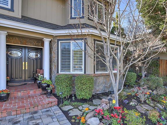5th image of 7167 Scarsdale Pl
