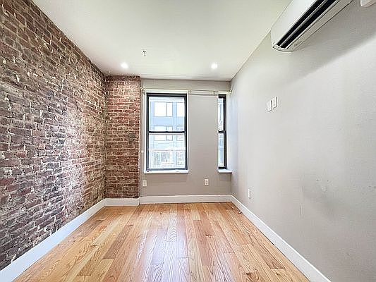 4th image of 1325 Flatbush Ave #2