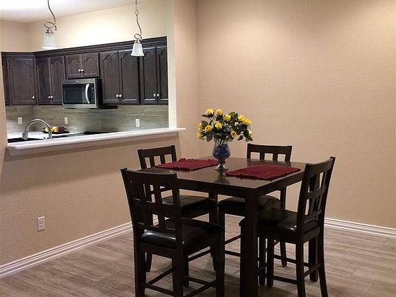 5th image of 3437 Arrowhead Dr