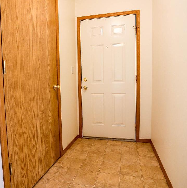 Unit Photo