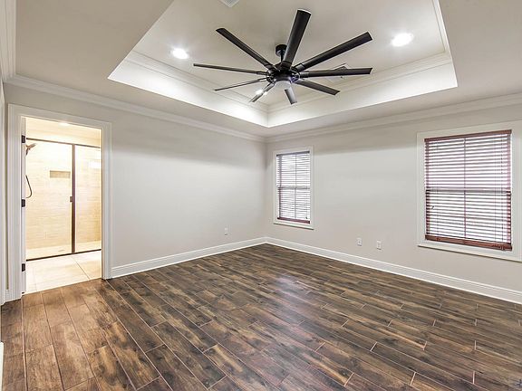 5th image of 212 Juliana Way