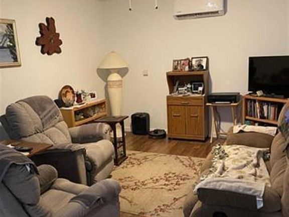 4th image of 26738 Red Rock Rd