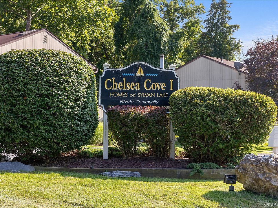 1st image of 1105 Chelsea Cove S
