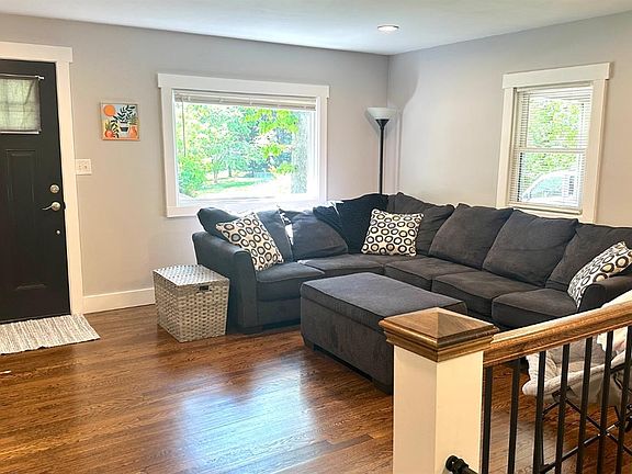 5th image of 104 Beverly Hills Cir