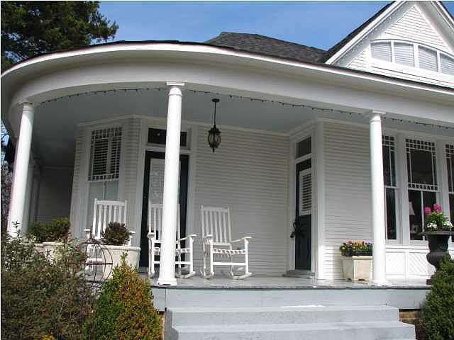 2nd image of 237 Jarnigan Ave