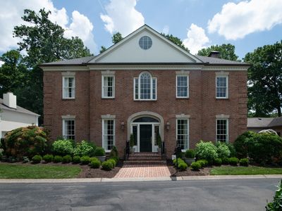 40 Concord Park E, Nashville, TN, 37205