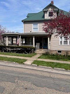 4th image of 400 N 7th St