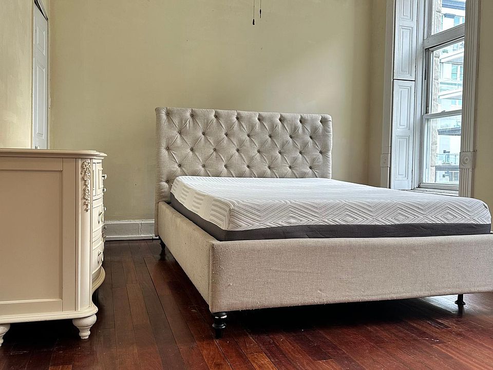 Beautiful Front Bedroom