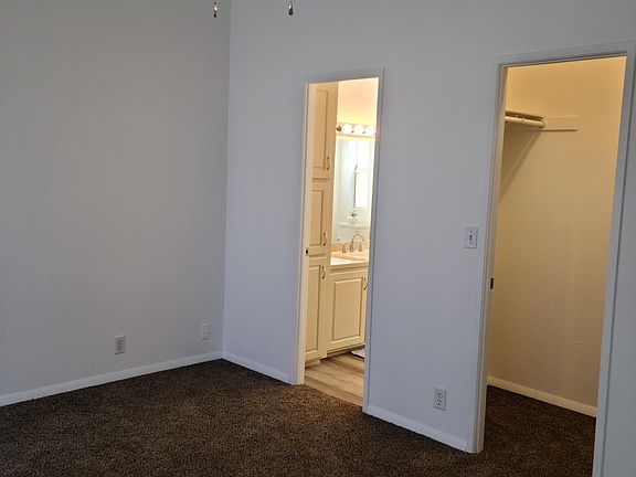 2 bedrooms with carpet