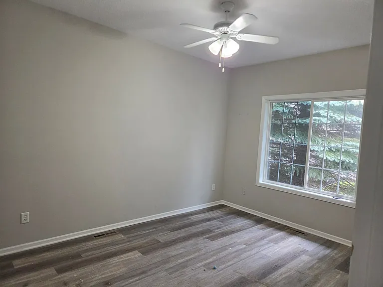 1469 S Trail Cir #110 — Photo 3