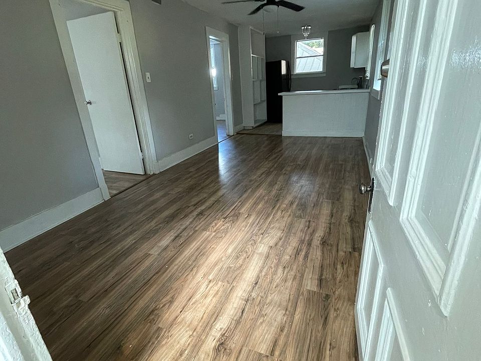 1st image of 143 Tremlett Ave #D