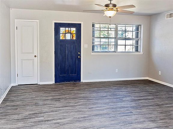 3rd image of 4716 Vera Pl
