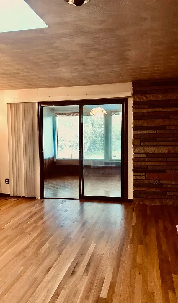 3 bed, 3006 sqft, $3,000 — Photo 4