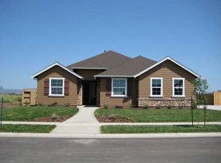 17 Abbott Cir, Chico, CA 95973