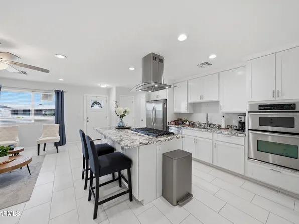 12819 N 111th Avenue, Sun City, AZ 85351