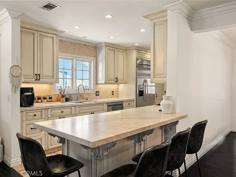 5330 Natick Ave — Photo 12