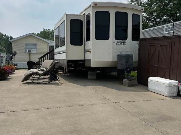 3675 E Michigan Ave, Au Gres, MI 48703