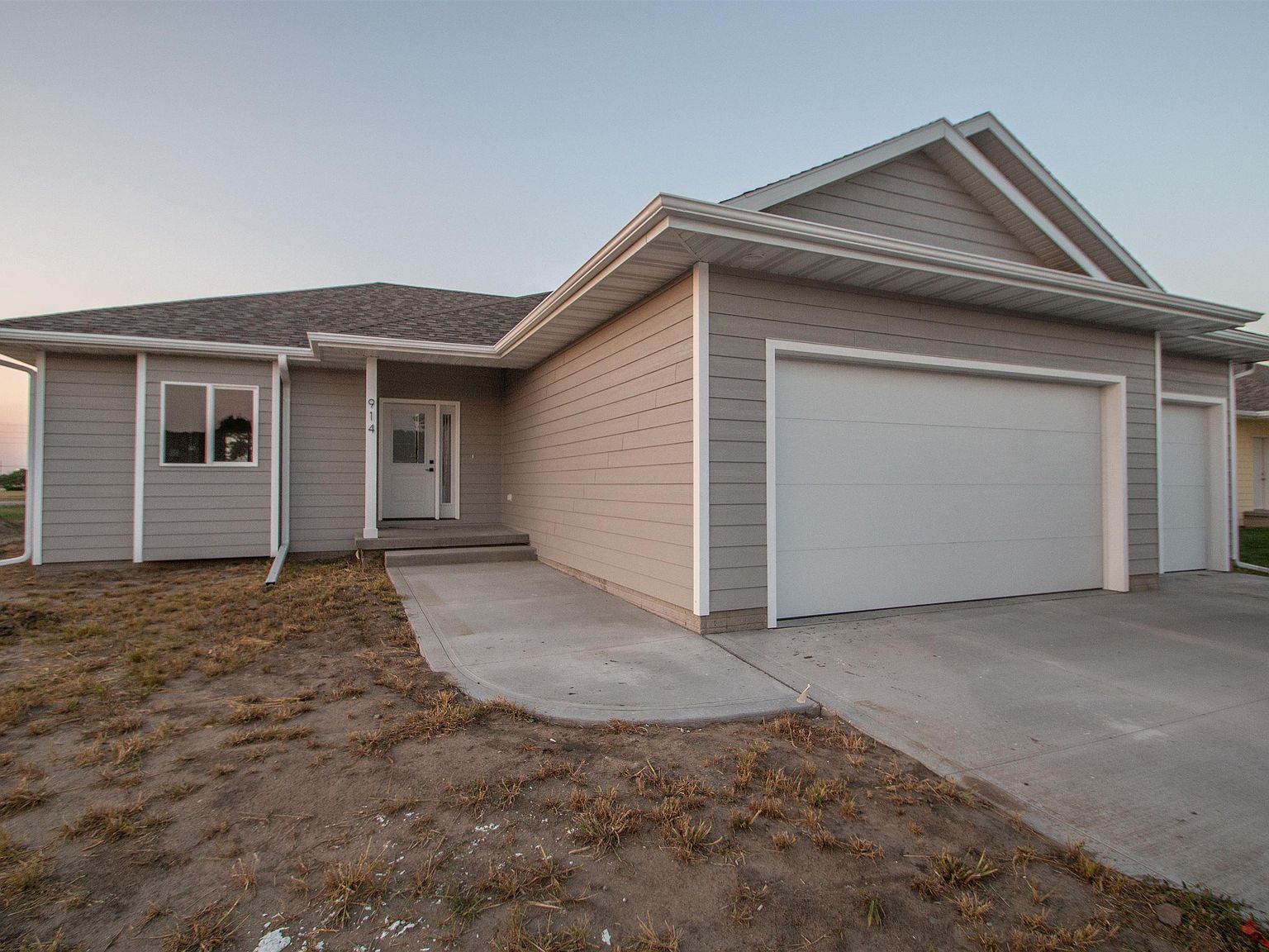 914 Wildflower Bnd, North Sioux City, SD 57049 Zillow