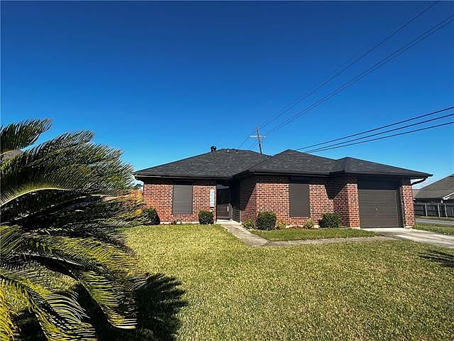 1st image of 2700 Bayou Lours Ct