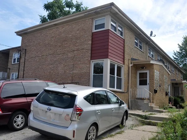 2842 W Berwyn Ave, Chicago, IL 60625