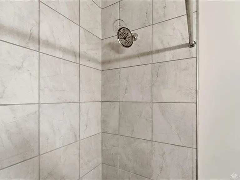 7241 Otley Dr — Photo 51