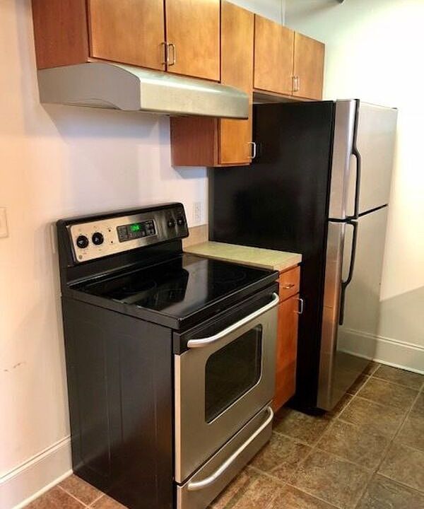 1st image of 15 S 15th St APT 2A