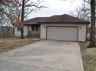 1702 Dogwood Dr, Joplin, MO 64801