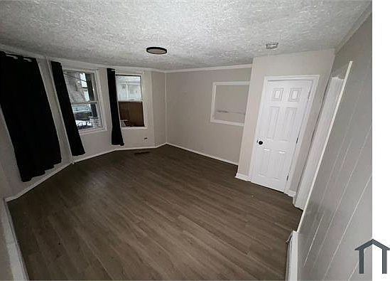 3rd image of 265 W Runyon St #1