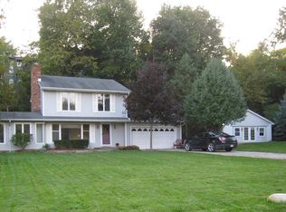 6785 Colony Dr, West Bloomfield, MI 48323