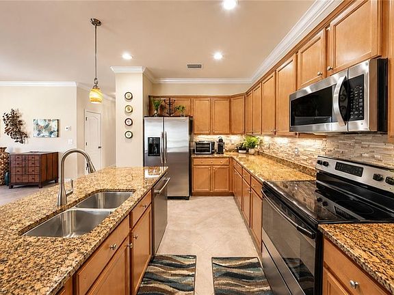 3rd image of 14670 Fern Lake CT